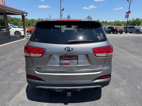 Used 2016 Kia Sorento EX AWD/4WD image 5