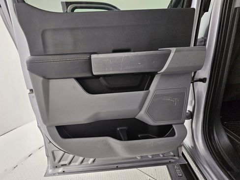 Used 2023 Ford F350 XLT image 21