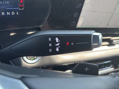 Used 2025 Chevrolet Equinox LT AWD/4WD image 22
