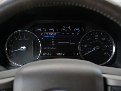 Used 2020 Ford Expedition XLT w/ Equipment Group 202A AWD/4WD image 9