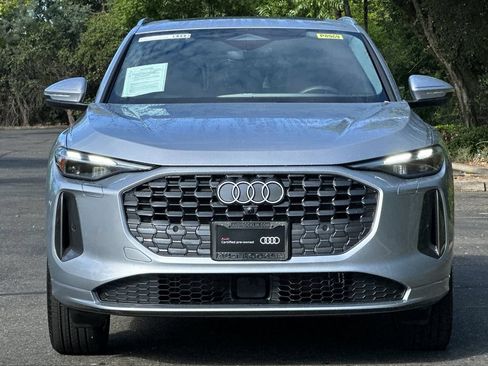 Certified 2025 Audi Q5 Premium w/ Convenience Package AWD/4WD image 12