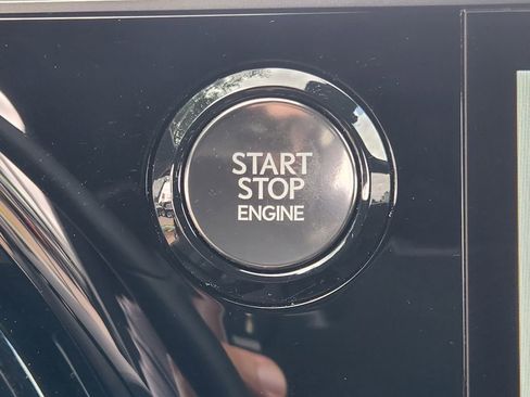 Used 2025 Lexus RX 350 Premium w/ Accessory Package (Z1) image 19