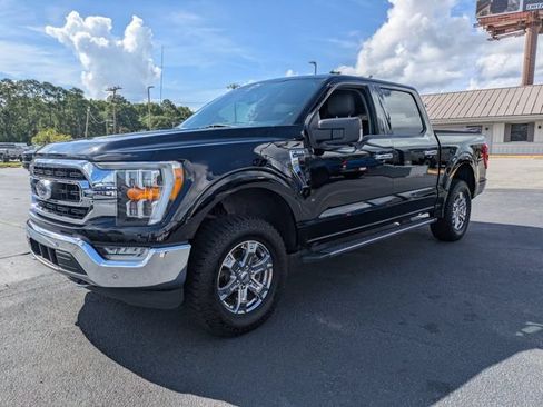 Used 2021 Ford F150 XLT w/ Equipment Group 302A High AWD/4WD image 9
