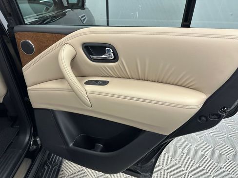 Used 2024 Nissan Armada SL w/ Cargo Package image 18