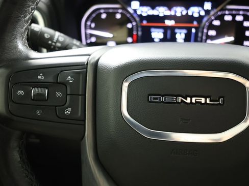 Used 2022 GMC Sierra 2500 Denali w/ Denali Ultimate Package AWD/4WD image 29