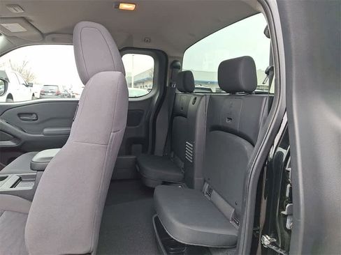 Used 2022 Nissan Frontier S w/ Graphics Package image 20