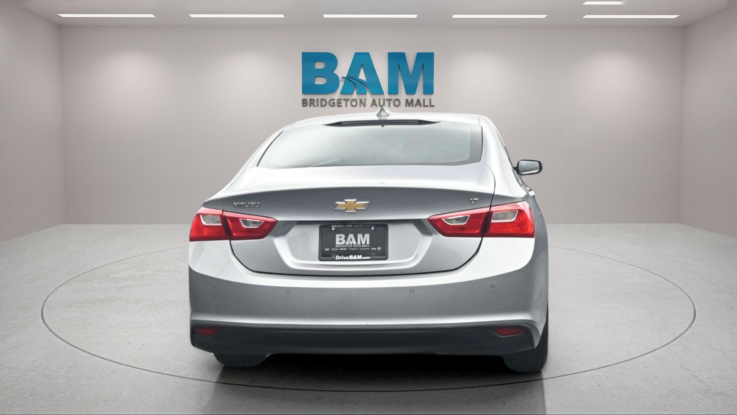 Used 2025 Chevrolet Malibu LT FWD image 5