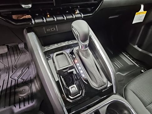 New 2026 GMC Canyon Elevation image 19