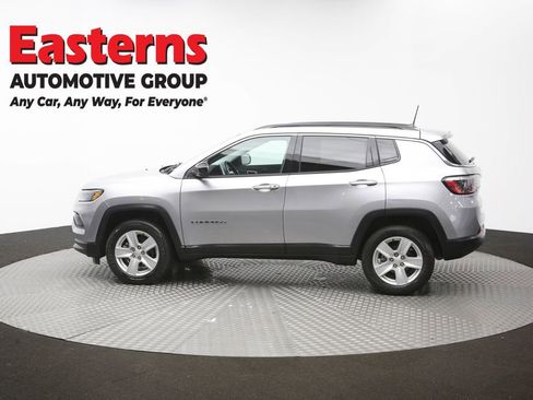 Used 2022 Jeep Compass Latitude w/ Convenience Group AWD/4WD image 60