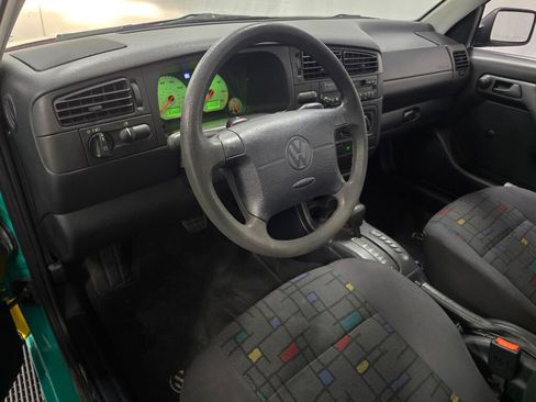 Used 1996 Volkswagen Golf GL FWD image 70