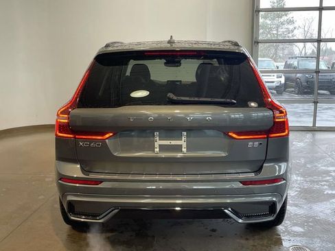 New 2026 Volvo XC60 B5 Plus w/ Protection Package Premier AWD/4WD image 5