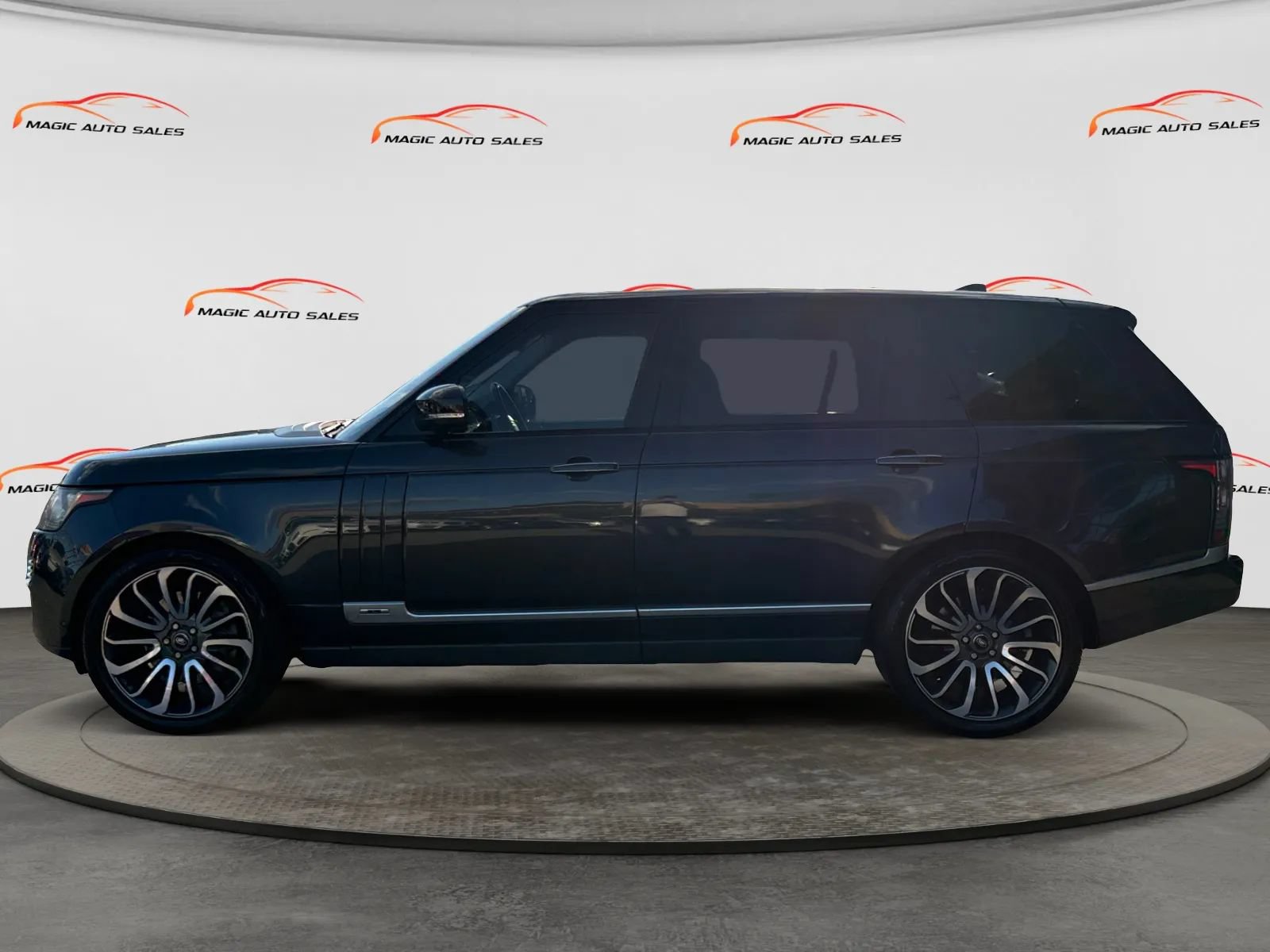 Used 2017 Land Rover Range Rover Long Wheelbase Autobiography AWD/4WD image 7