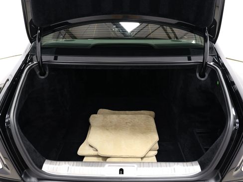 Used 2010 Rolls-Royce Ghost RWD image 67