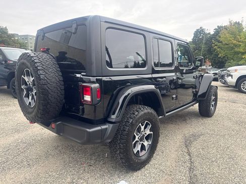 Used 2023 Jeep Wrangler Unlimited Rubicon w/ Cold Weather Group AWD/4WD image 7