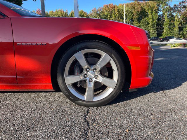 Used 2010 Chevrolet Camaro SS w/ RS Package RWD image 22