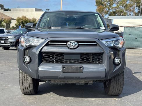 Used 2024 Toyota 4Runner SR5 AWD/4WD image 5