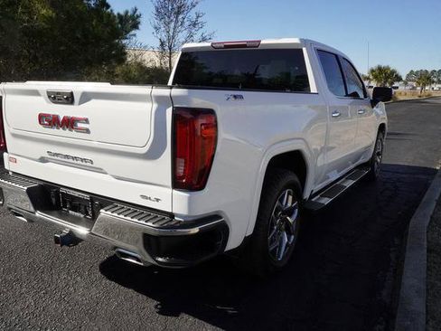 Used 2023 GMC Sierra 1500 SLT w/ SLT Premium Package image 3
