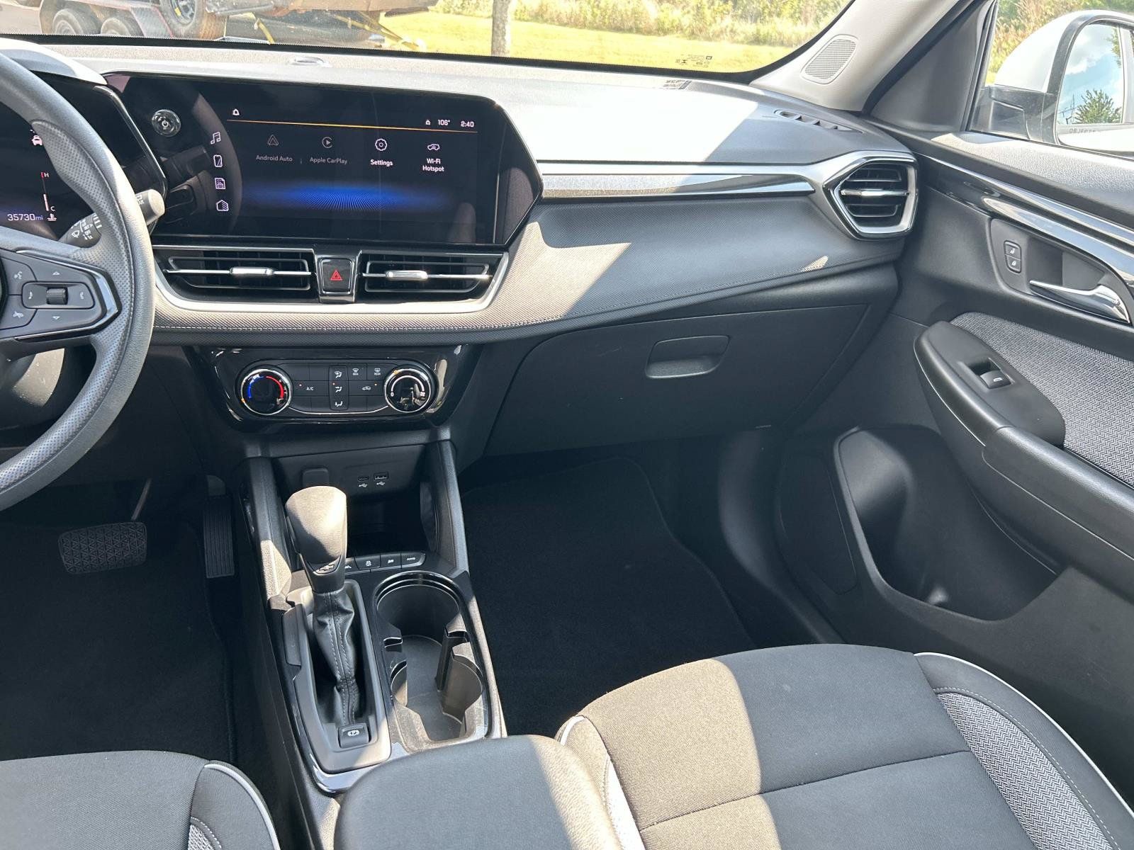 Used 2025 Chevrolet TrailBlazer LT AWD/4WD image 20