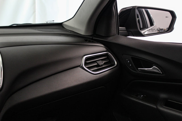 Used 2024 Chevrolet Equinox LT AWD/4WD image 21