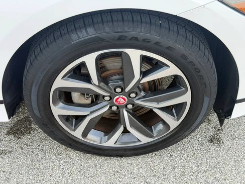 Used 2023 Jaguar I-PACE HSE AWD/4WD image 12