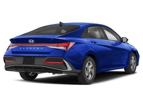 New 2026 Hyundai Elantra SE image 32