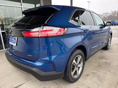 Certified 2024 Ford Edge SEL w/ Convenience Package image 7