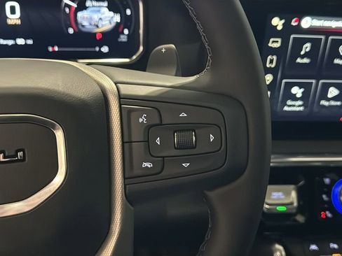 New 2026 GMC Sierra 1500 Denali w/ Technology Package AWD/4WD image 32