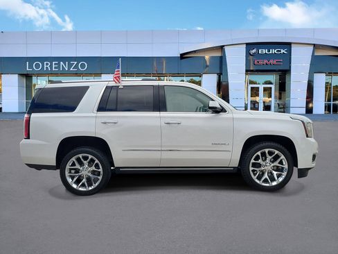 Used 2020 GMC Yukon Denali w/ Denali Ultimate Package AWD/4WD image 4