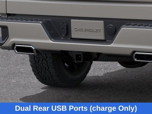 New 2026 Chevrolet Silverado 1500 RST w/ Z71 Off-Road Package AWD/4WD image 15