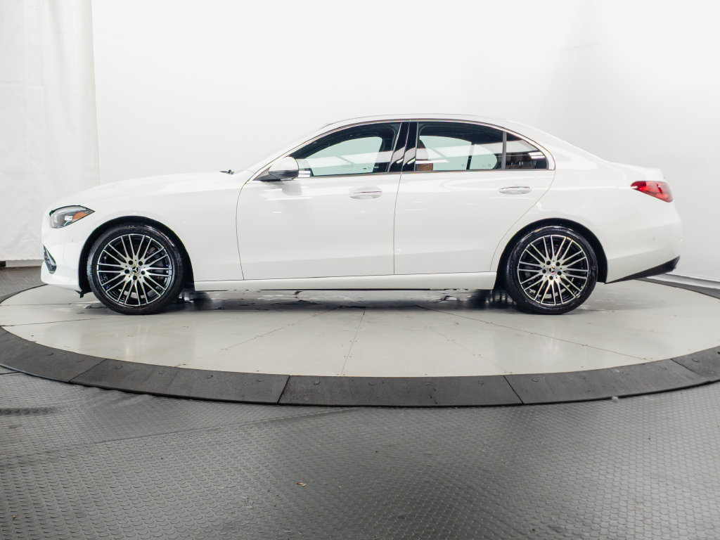 Certified 2026 Mercedes-Benz C 300 4MATIC Sedan image 4