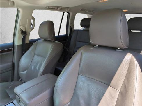 Used 2016 Lexus GX 460 AWD/4WD image 9