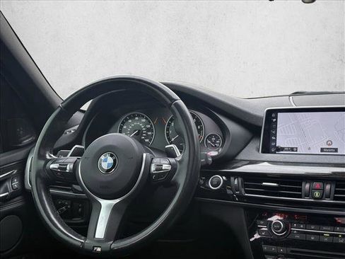 Used 2017 BMW X5 xDrive40e image 20