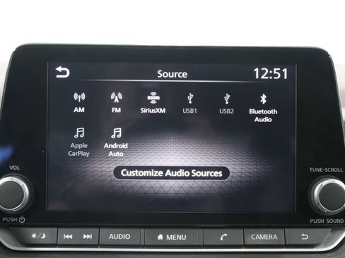 Used 2023 Nissan Rogue SL FWD image 45