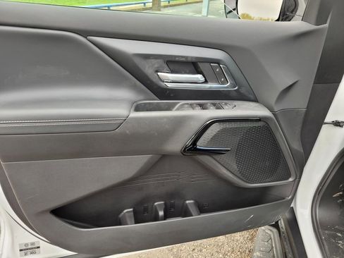 New 2026 Chevrolet Silverado EV LT AWD/4WD image 11