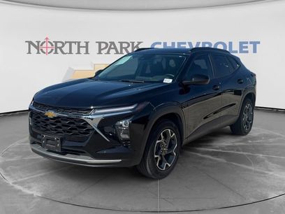Certified 2025 Chevrolet Trax LT w/ Sunroof Package