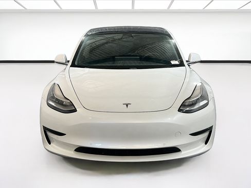 Used 2020 Tesla Model 3 Long Range AWD/4WD image 2