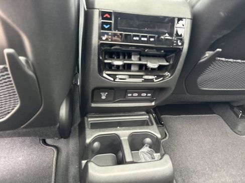 New 2026 Jeep Grand Cherokee L Limited image 16