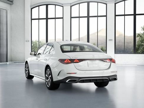 New 2026 Mercedes-Benz E 450 4MATIC Sedan image 27