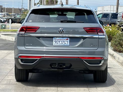 Used 2023 Volkswagen Atlas Cross Sport SE w/ Panoramic Sunroof Package AWD/4WD image 5