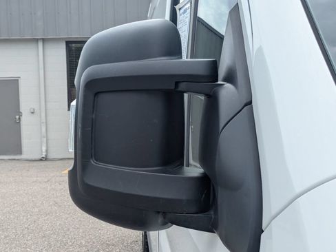 Used 2025 RAM ProMaster 2500 w/ Convenience Group FWD image 12