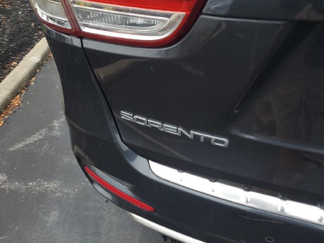 Used 2017 Kia Sorento SX AWD/4WD image 7