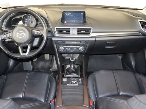Used 2017 MAZDA MAZDA3 Touring image 14
