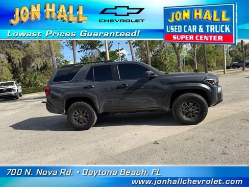 Used 2025 Toyota 4Runner SR5 image 14