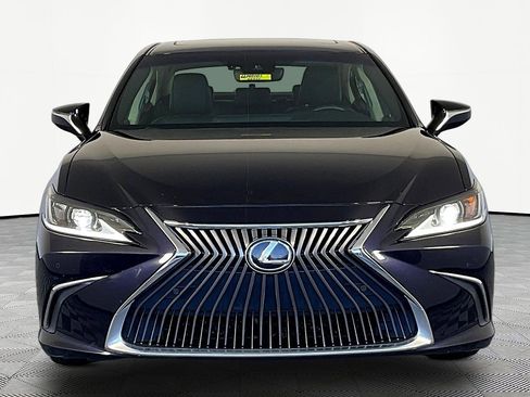 Used 2021 Lexus ES 250 w/ Premium Package AWD/4WD image 2