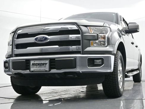 Used 2016 Ford F150 Lariat w/ Trailer Tow Package image 44