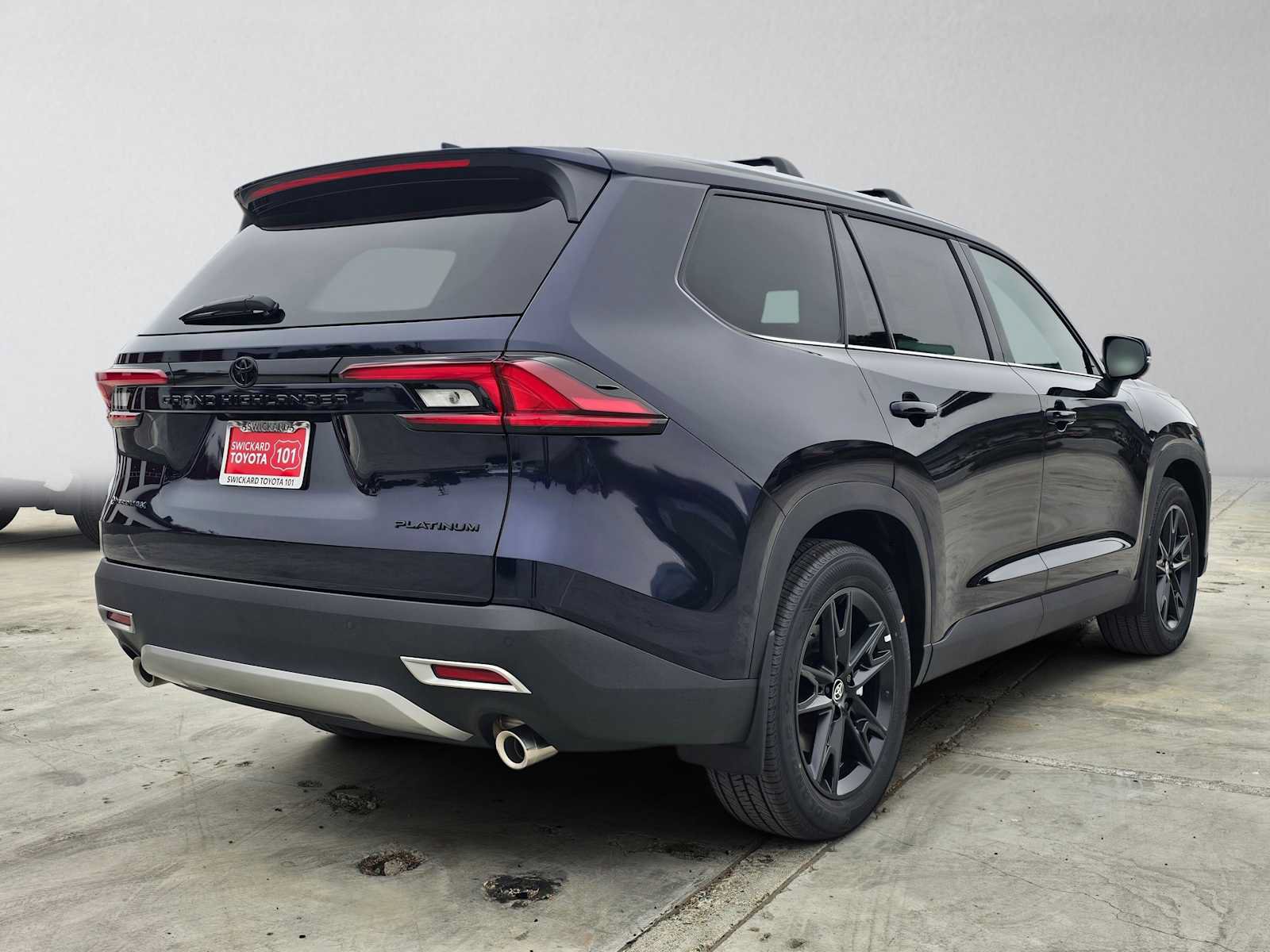 New 2026 Toyota Grand Highlander AWD Hybrid image 3