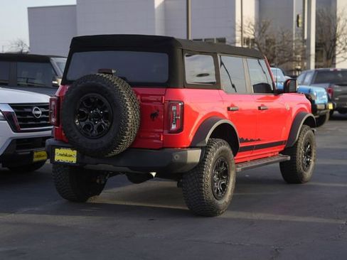 Used 2022 Ford Bronco Wildtrak image 6