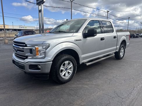 Used 2019 Ford F150 XLT w/ Equipment Group 301A Mid AWD/4WD image 8