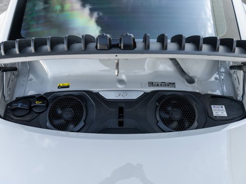 Used 2021 Porsche 911 Carrera image 36