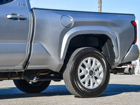 Certified 2025 Toyota Tacoma SR5 image 11